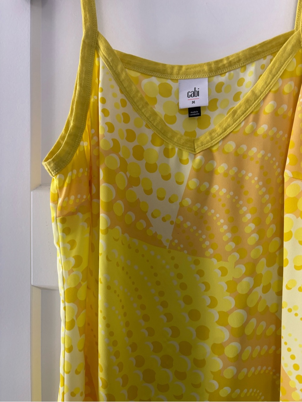 CAbi Yellow Swirl Print Silk Camisole sunbeam 6312 new - Picture 4 of 8
